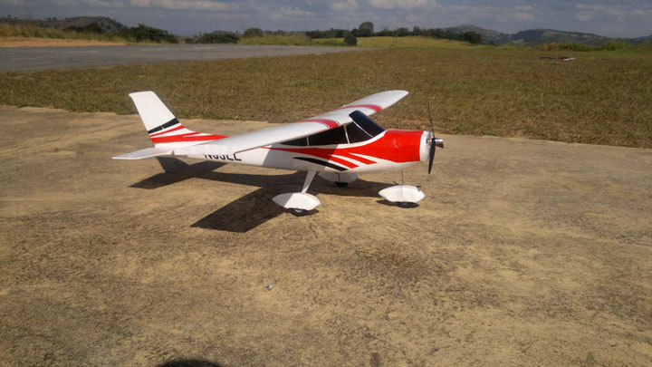 Aeromodelo CESNNA